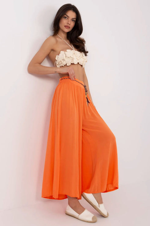 Women trousers model 210668 Och lla